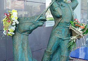 Компания NAYADA стала одним из спонсоров проекта создания и открытия памятника барону МЮНХАУЗЕНУ!